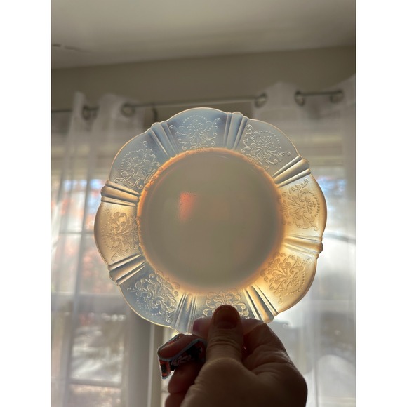 Set of 5 1930s Macbeth-Evans Monax Glass American Sweetheart Small Plates - Picture 3 of 3